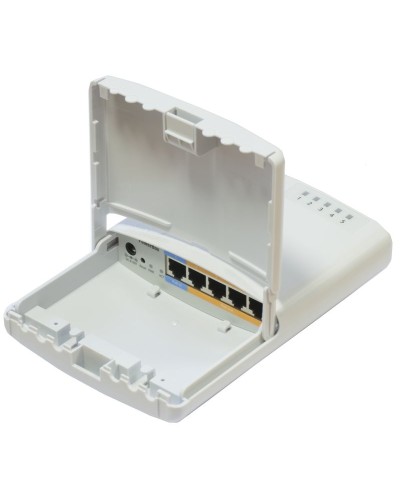 RB750P-PBr2. Коммутатор 4-портовый  Gigabit Ethernet с PoE. Mikrotik в Хабаровске