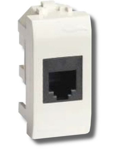 Розетка RJ-45 Brava 1 модуль белая (76457B): Розетка компьютерная экранированная с одним разъёмом в Хабаровске