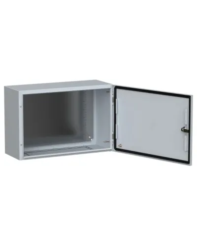 ЩМП-40.60.25 УХЛ1 IP66 400x600x250 TITAN 5 (TI5-10-N-040-060-025-66). Шкаф металлический с монтажной платой. IEK в Хабаровске